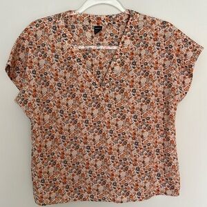 Floral V Neck Short Sleeve Casual Airy Women Size Medium